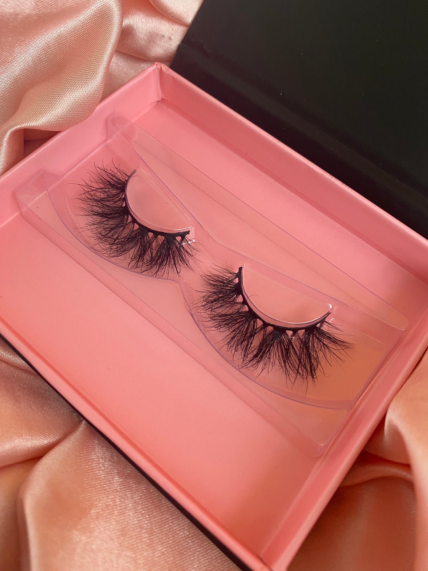 "Chicana" Mink Lashes